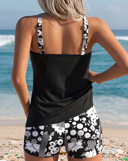 Alicia | Conjunto de Baño con Short Floral