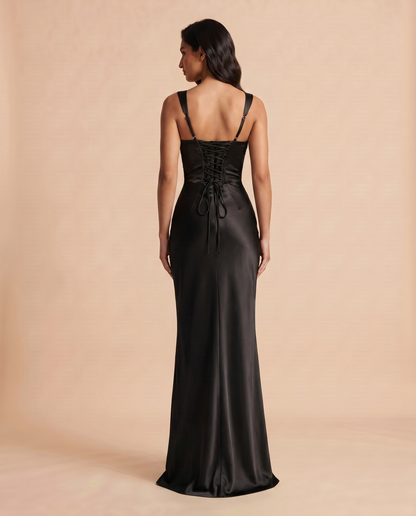 Vestido Maxi Satén con Escote Halter y Espalda Descubierta