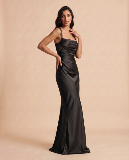 Vestido Maxi Satén con Escote Halter y Espalda Descubierta