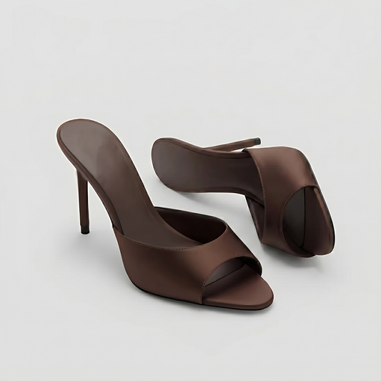 Sandalias Mule de Tacón Fino en Satén - Sara Loza