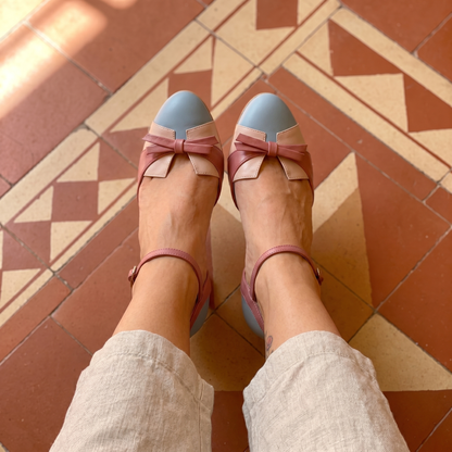 Zapatos de Tacón con Lazo y Combinación de Colores